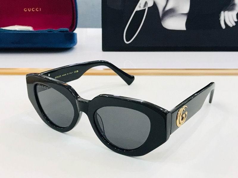 Gucci Sunglasses 457